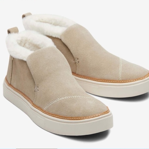 TOMS Paxton In Cobblestone/Tan Slip-On Sneakers with Faux Fur SZ 9 - Picture 1 of 13